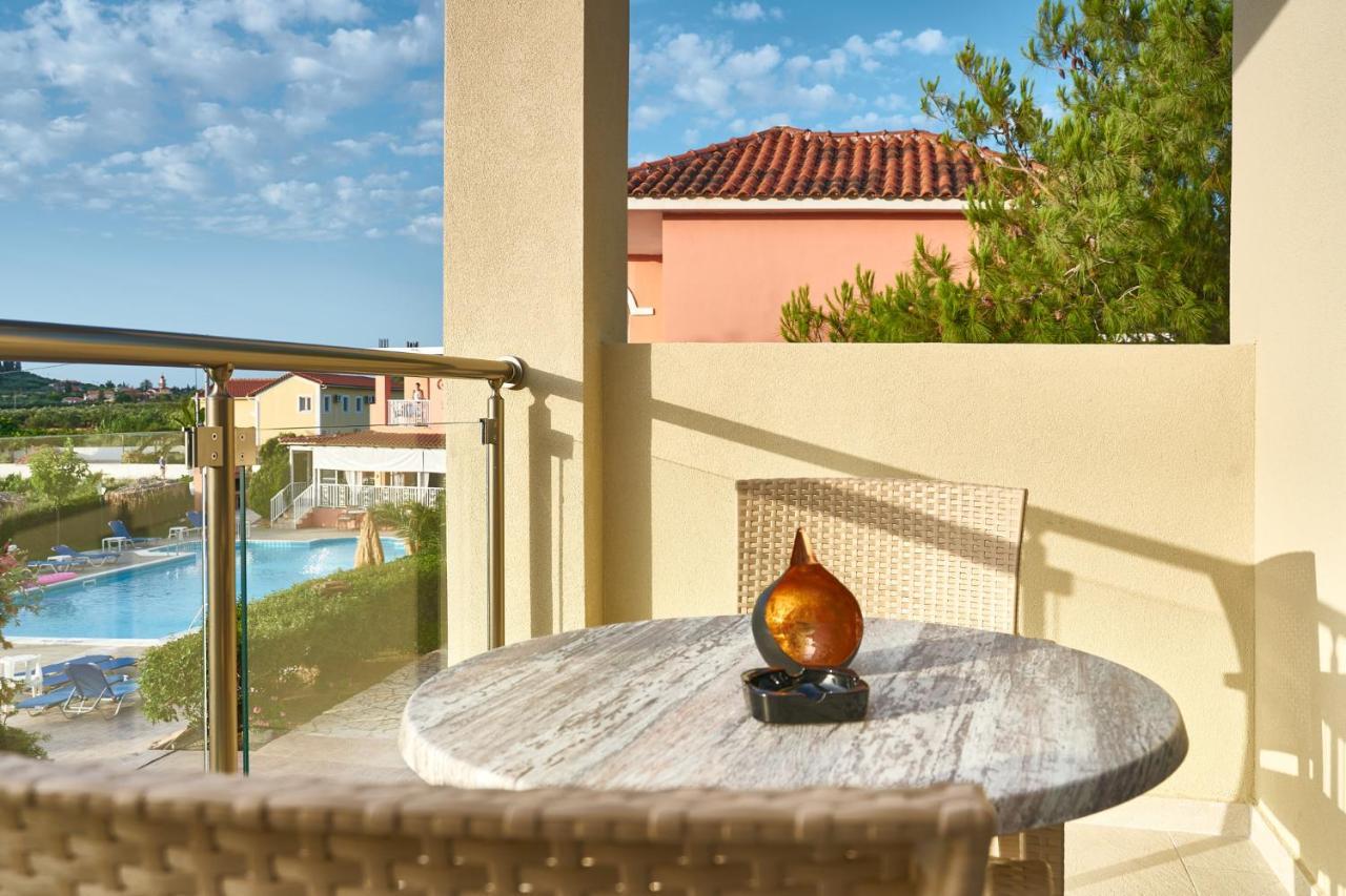 Grapevines Hotel Alykanas  Esterno foto