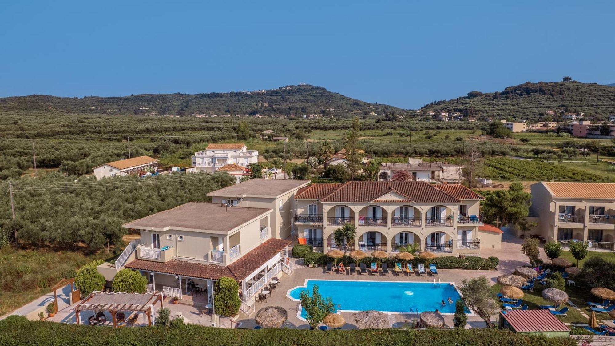 Grapevines Hotel Alykanas  Esterno foto